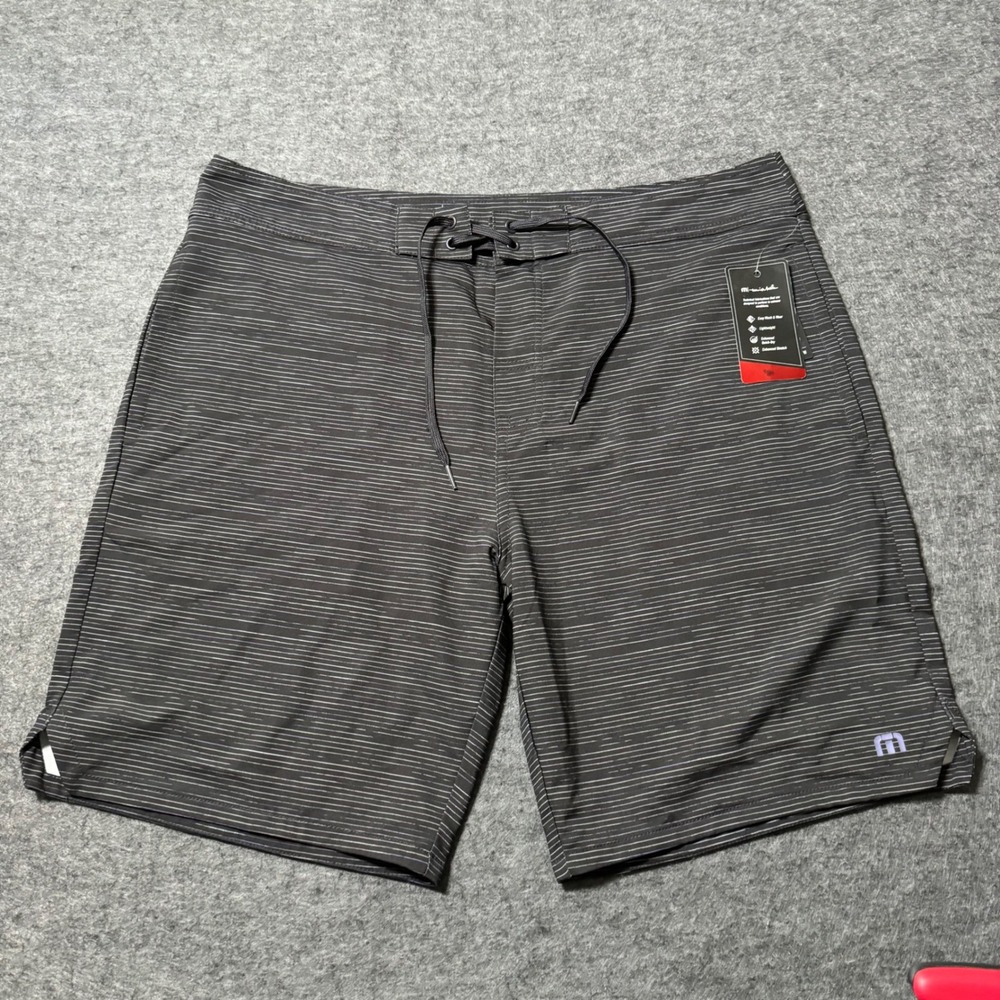 NEW TravisMathew Loveless Board Shorts 38 Black Prestige Pure Performance
